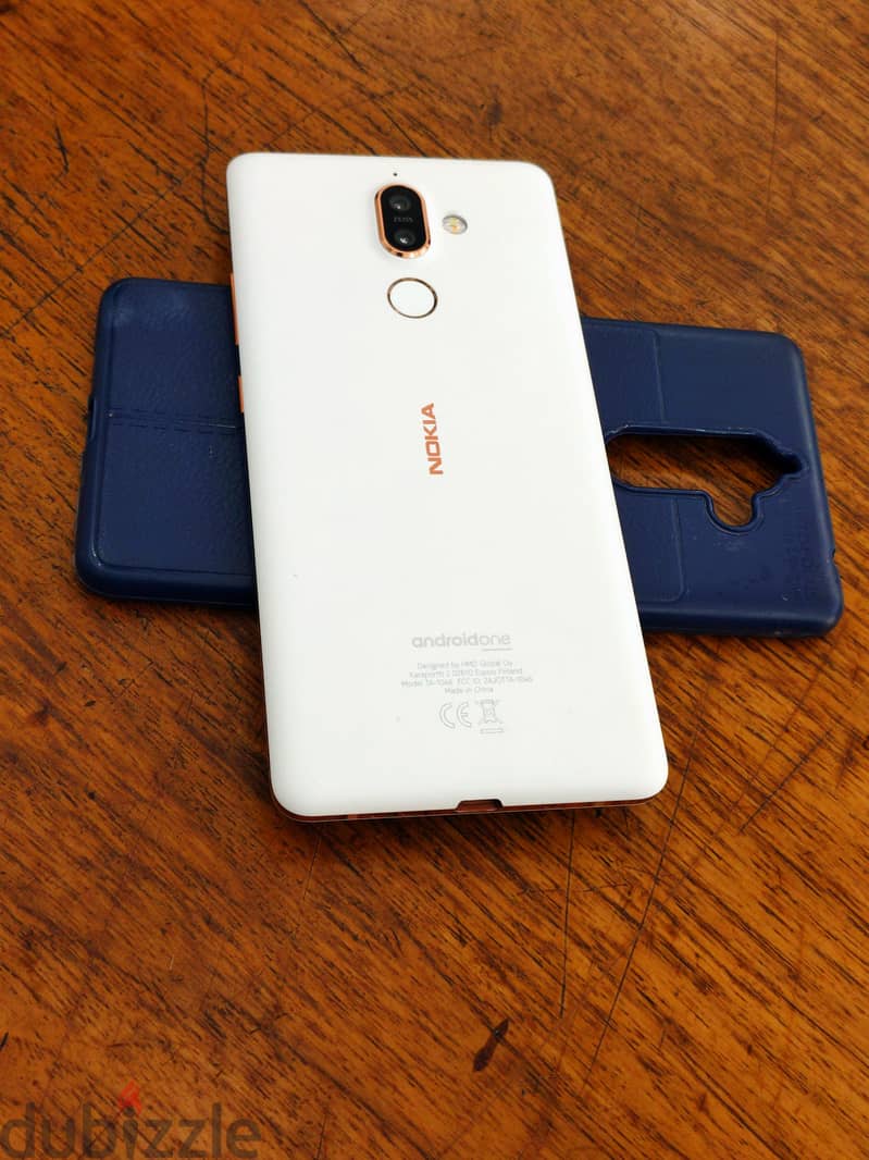 Nokia 7 Plus 64 GB 1