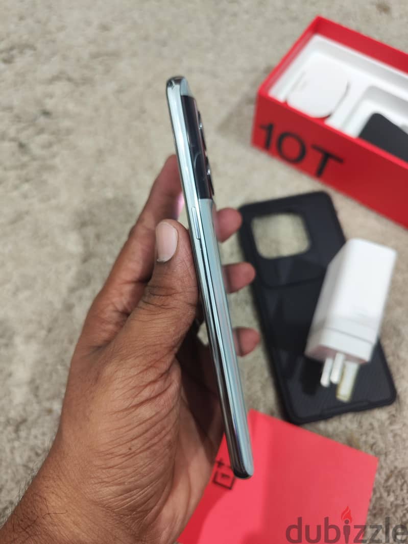 OnePlus 10T 5G ,16gb+256gb,160watt charger, sale or exchange also 5