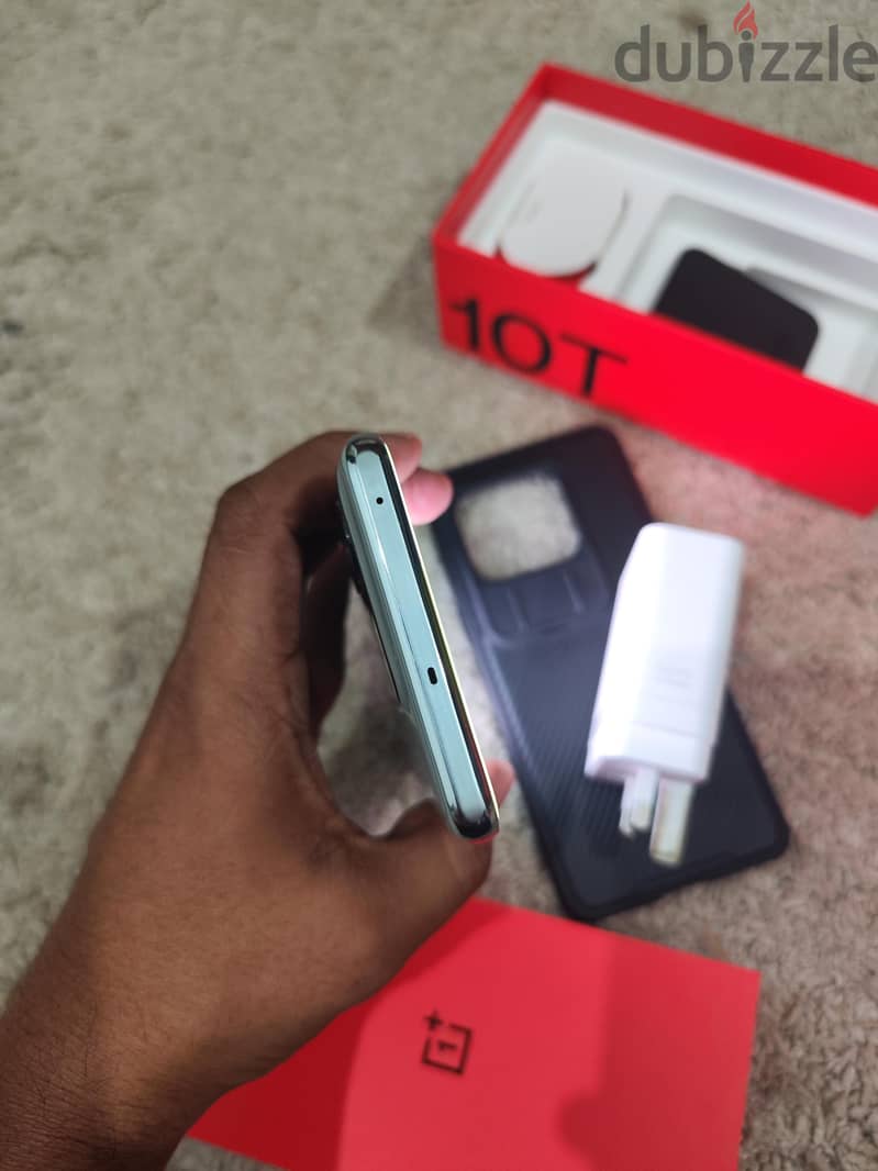 OnePlus 10T 5G ,16gb+256gb,160watt charger, sale or exchange also 7