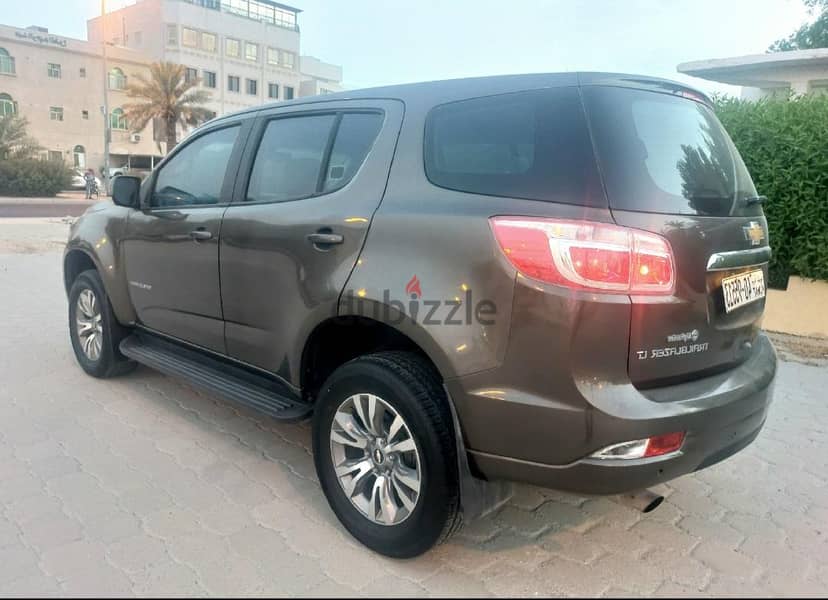 Chevrolet Trailblazer 7 seats excellent condition 2