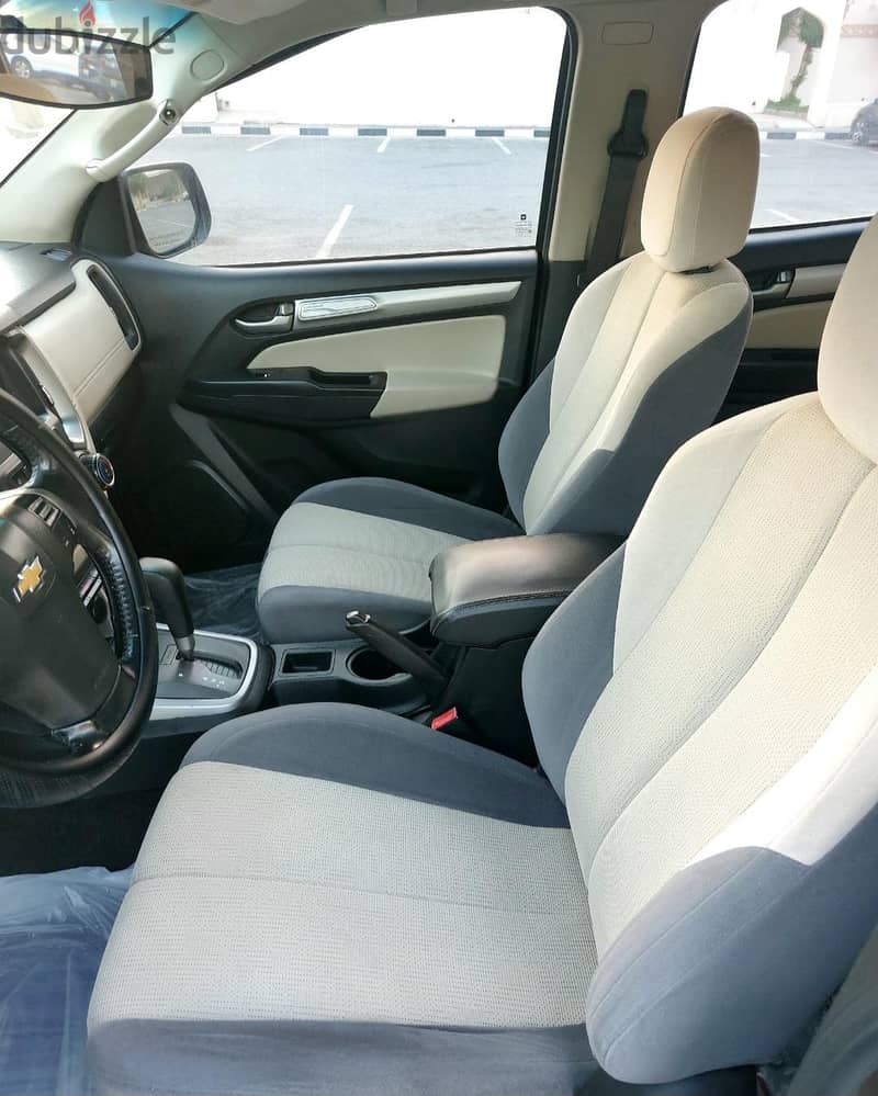 Chevrolet Trailblazer 7 seats excellent condition 6