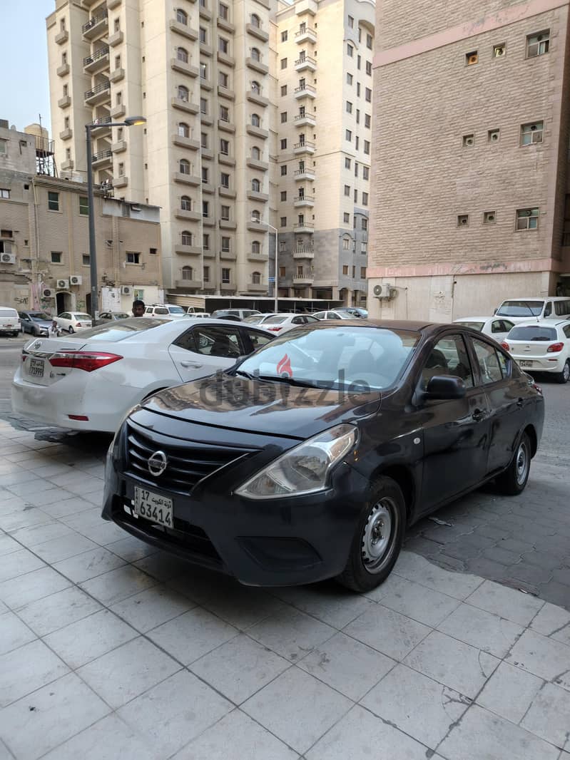 Nissan Sunny 2020 1