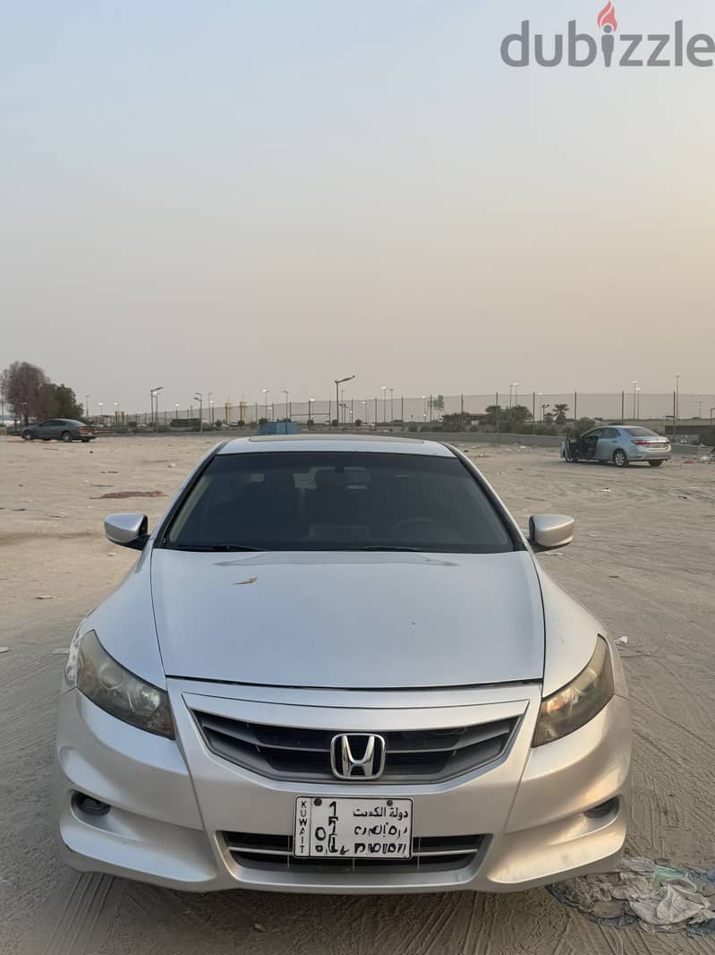 Honda Accord Coupe 2012 1