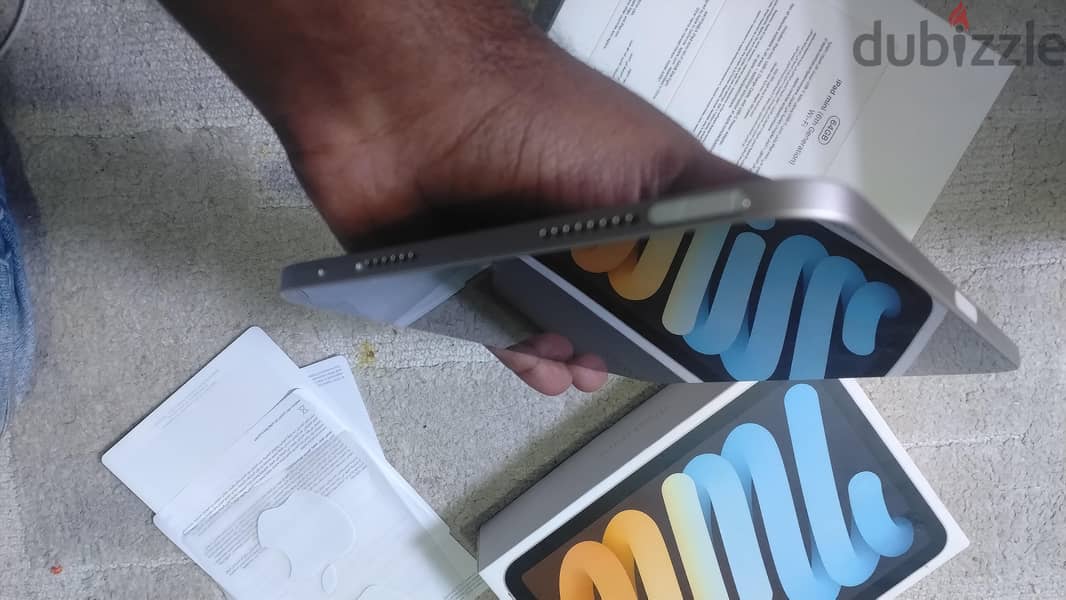 ipad mini 6 generation 64 GB WiFi new condition battery also good 5