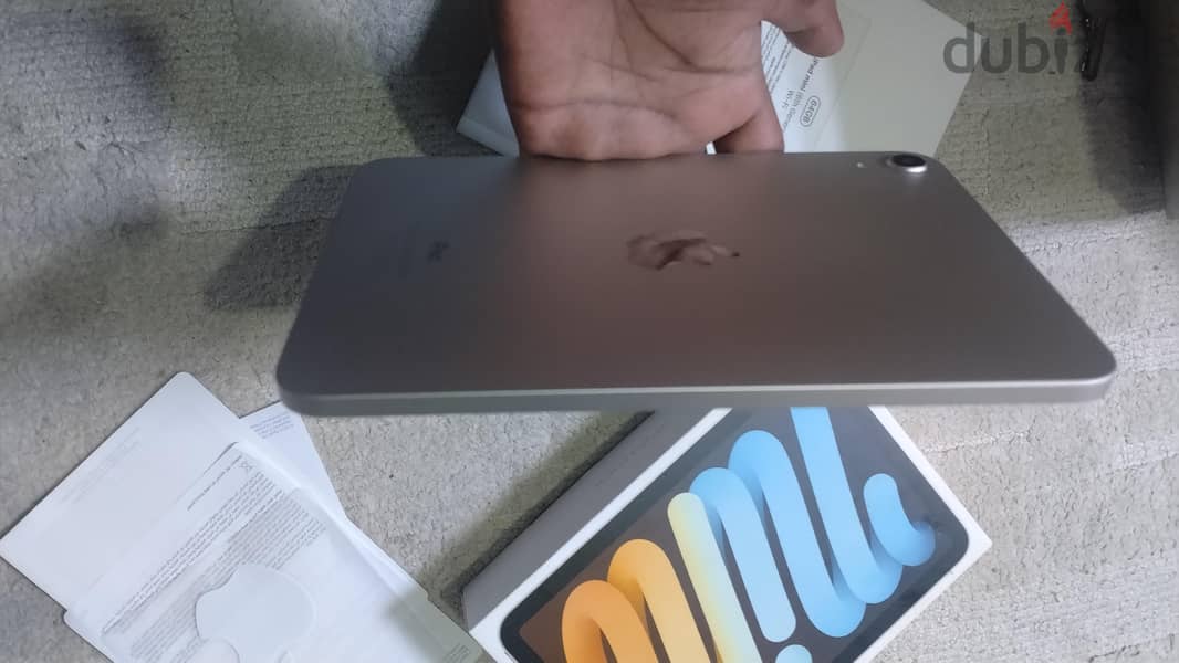 ipad mini 6 generation 64 GB WiFi new condition battery also good 6