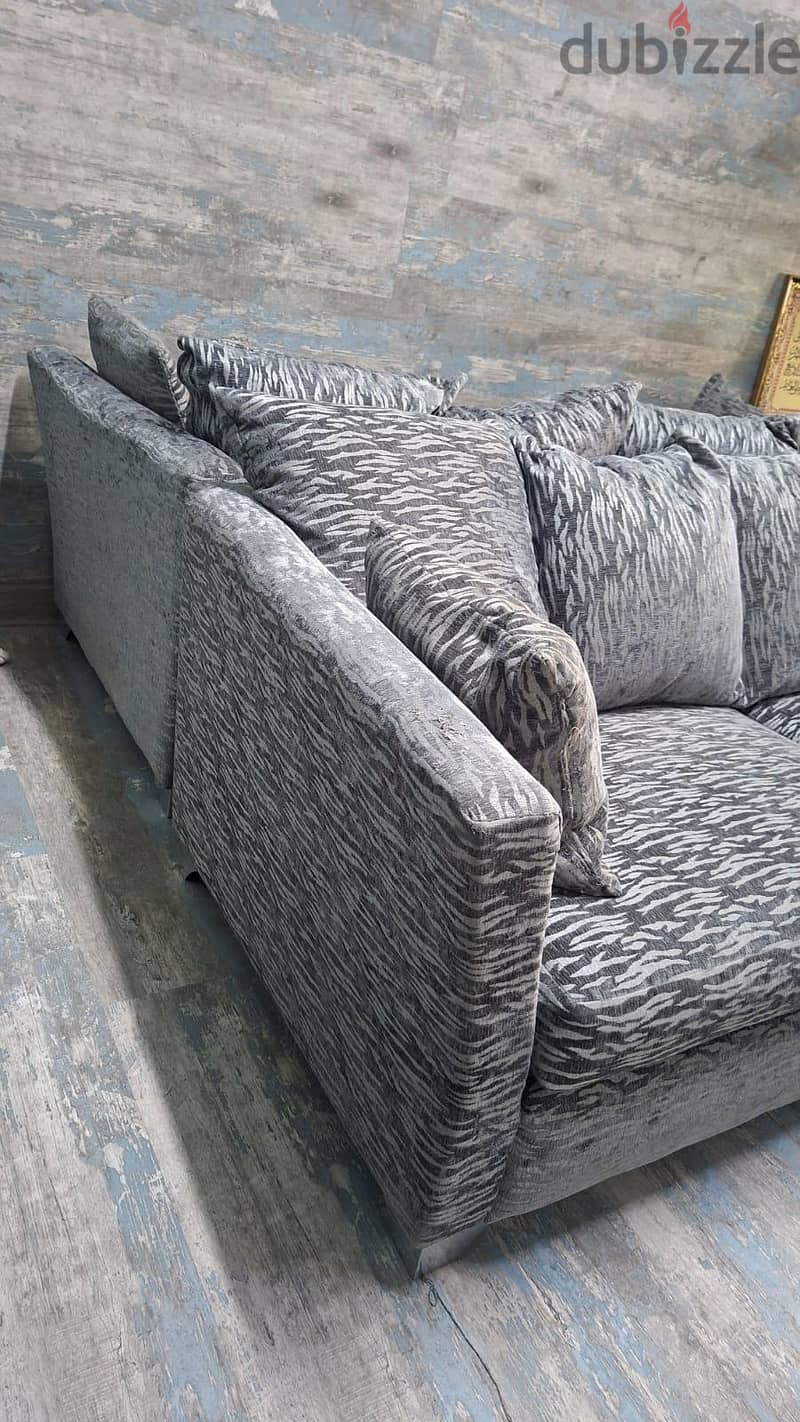 2 piece IKEA Neat and Clean Sofa Set with Cushions 2