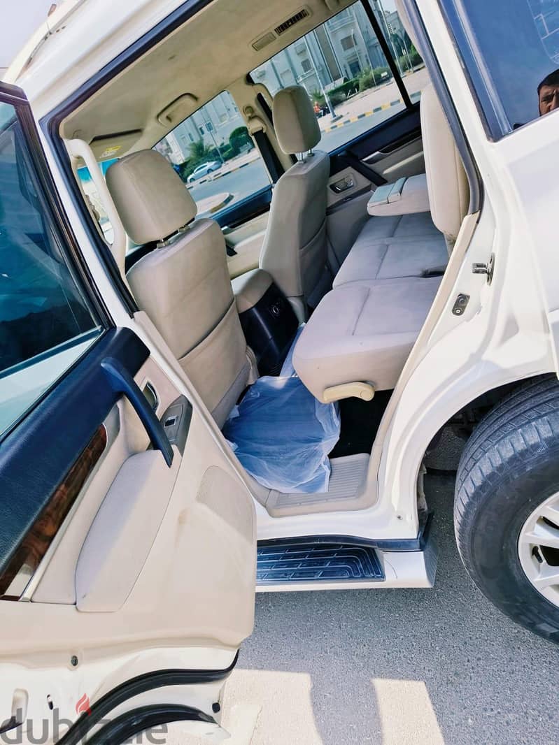 Mitsubishi Pajero 2014 9