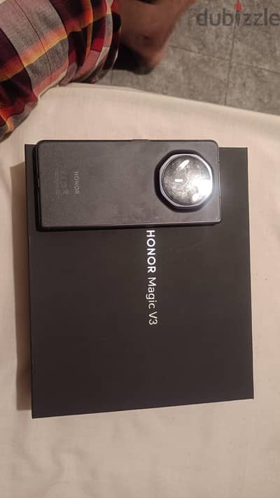 Honor Magic V3