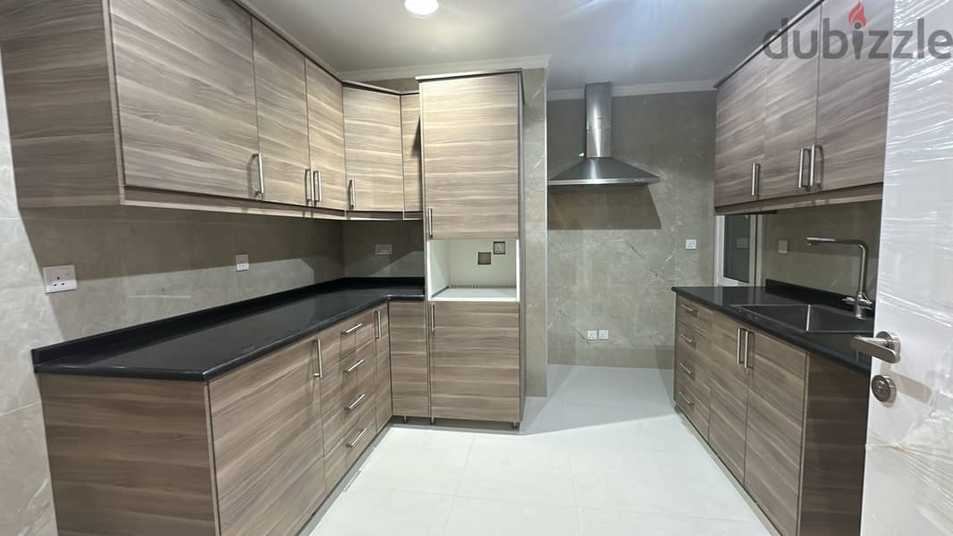 spacious 3 Bedroom in Salwa 8