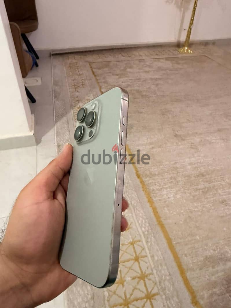 Apple - iPhone 16 Pro 1