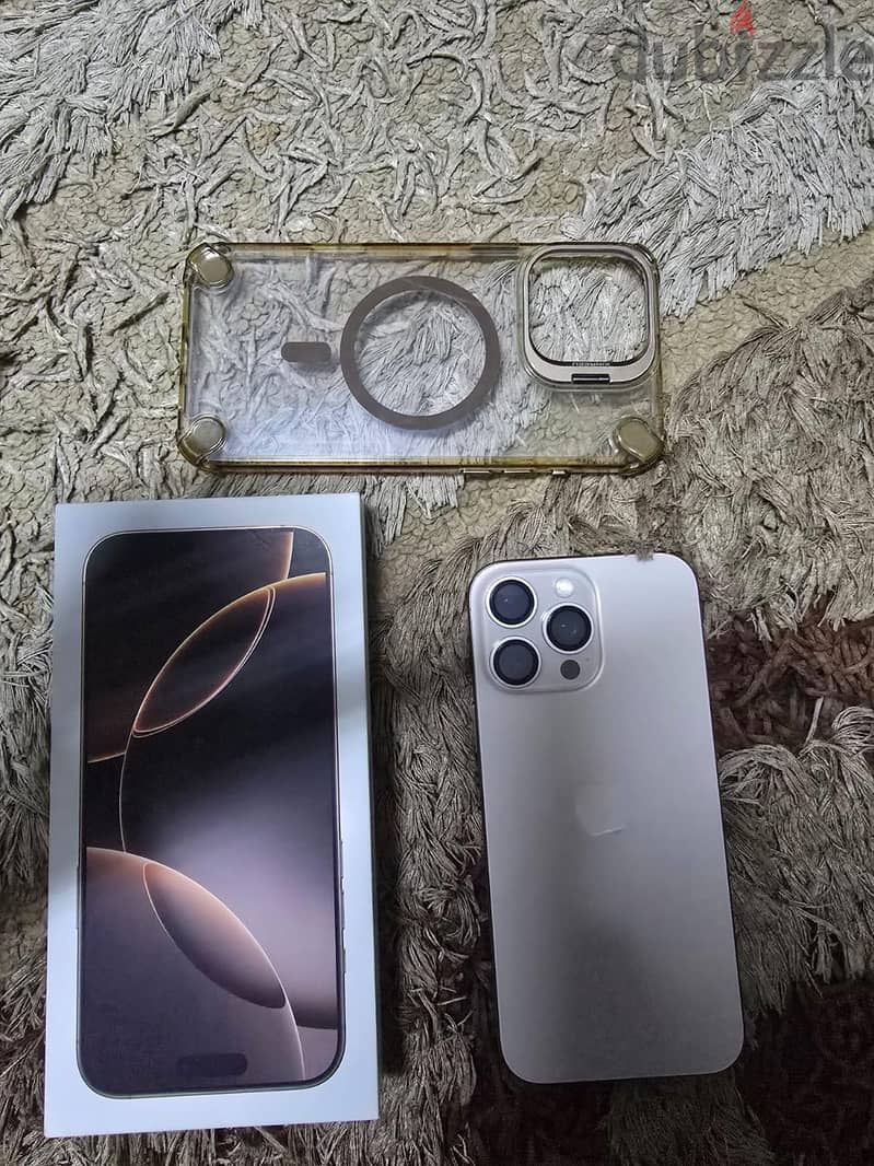 Apple - iPhone 16 Pro Max 7