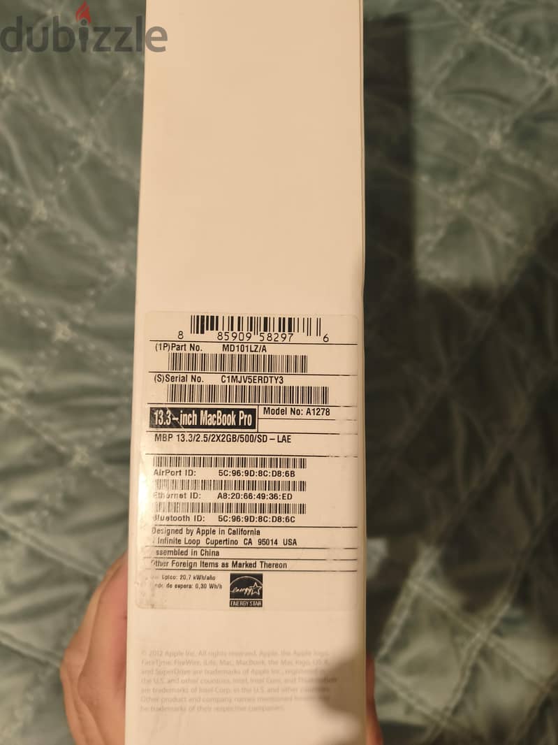 Apple MacBook Pro 13-inch (2012) + Magic Mouse 10