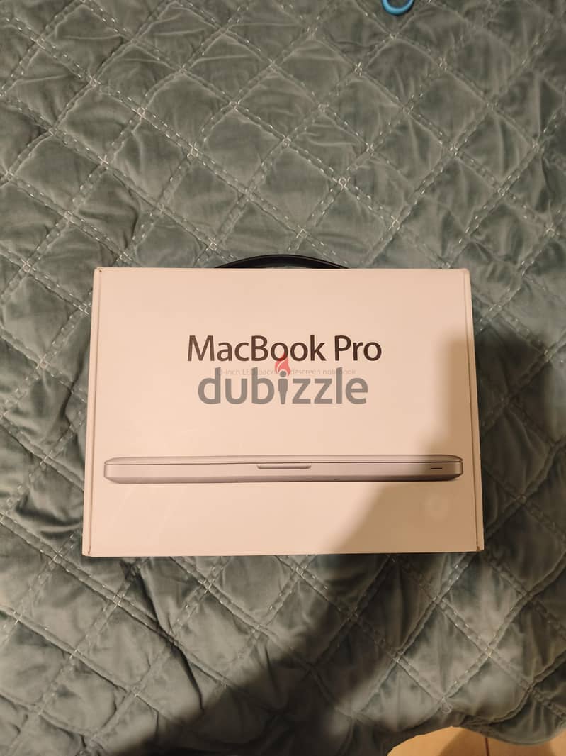 Apple MacBook Pro 13-inch (2012) + Magic Mouse 11