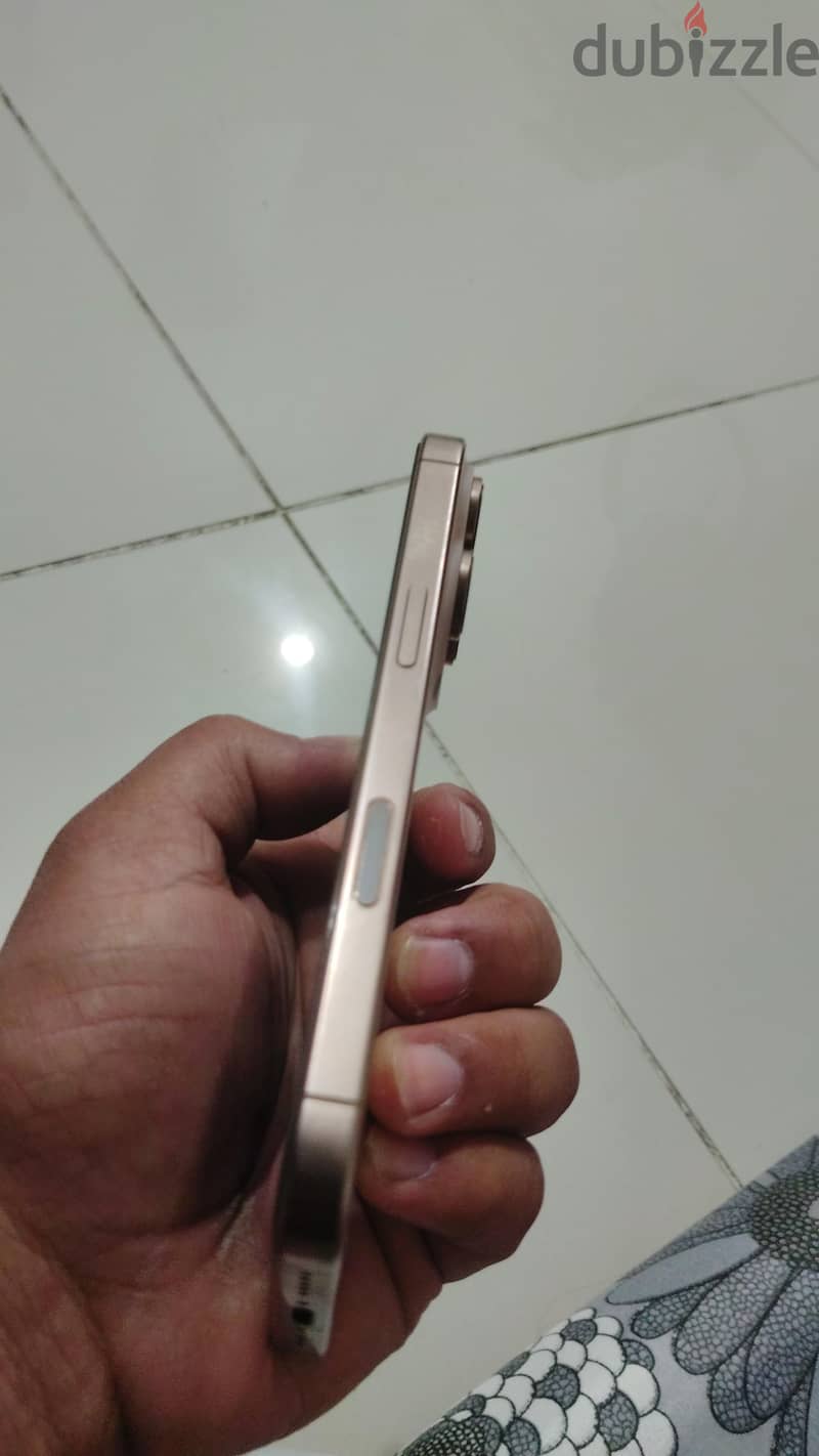 Apple - iPhone 16 Pro 5