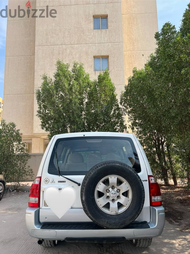 Mitsubishi Pajero 2006 8
