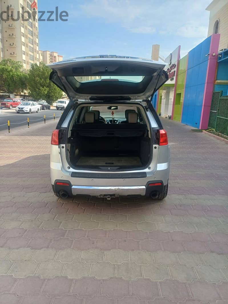 GMC Terrain 2012 awd SLT kerala family used suv for sale in salmiya 3