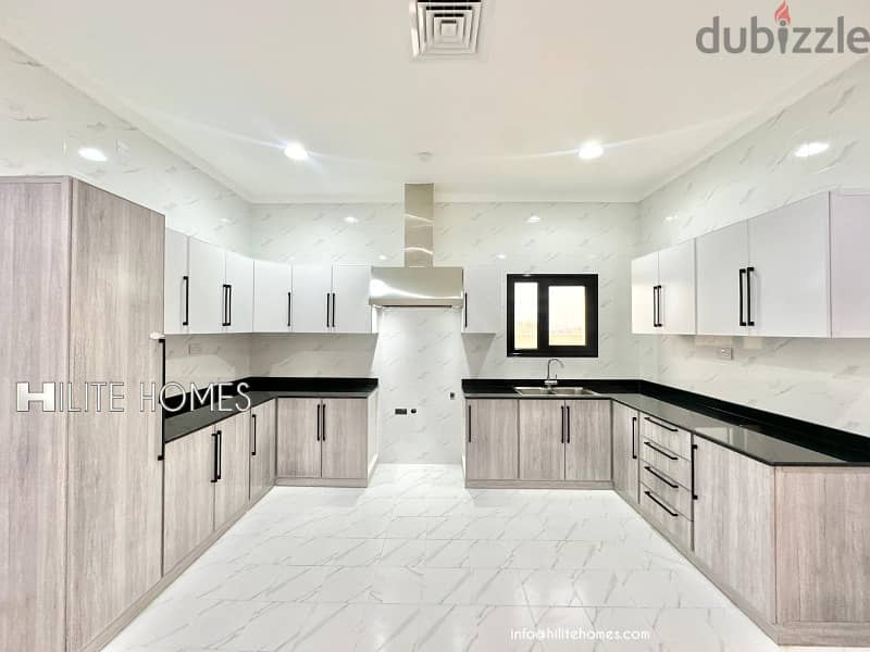 Spacious Four Bedroom Floor with Balcony for Rent in Rumaithya 4