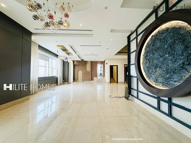 Beautiful Luxury Penthouse for rent in Salmiya 3