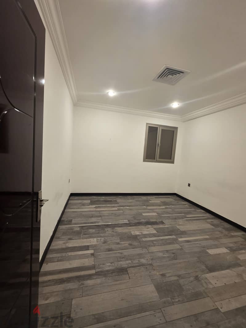 salwa apartment 3 bedrooms for 420 kd 5