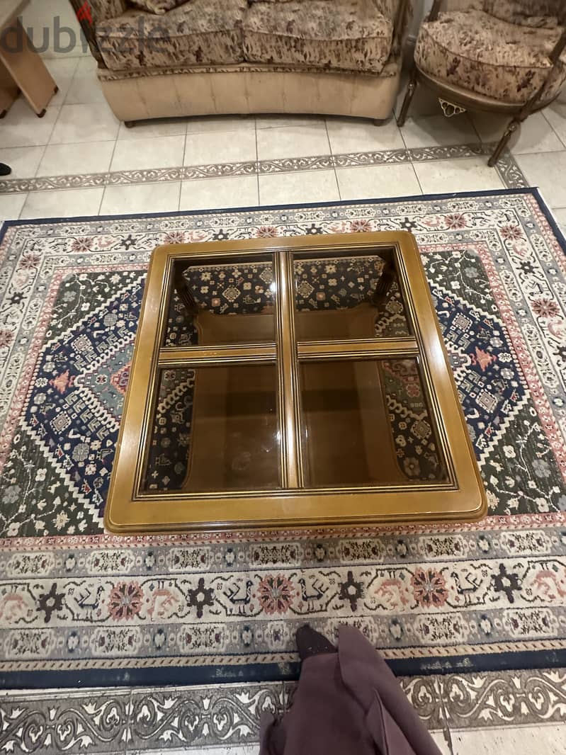 Coffee table for urgent sale 1