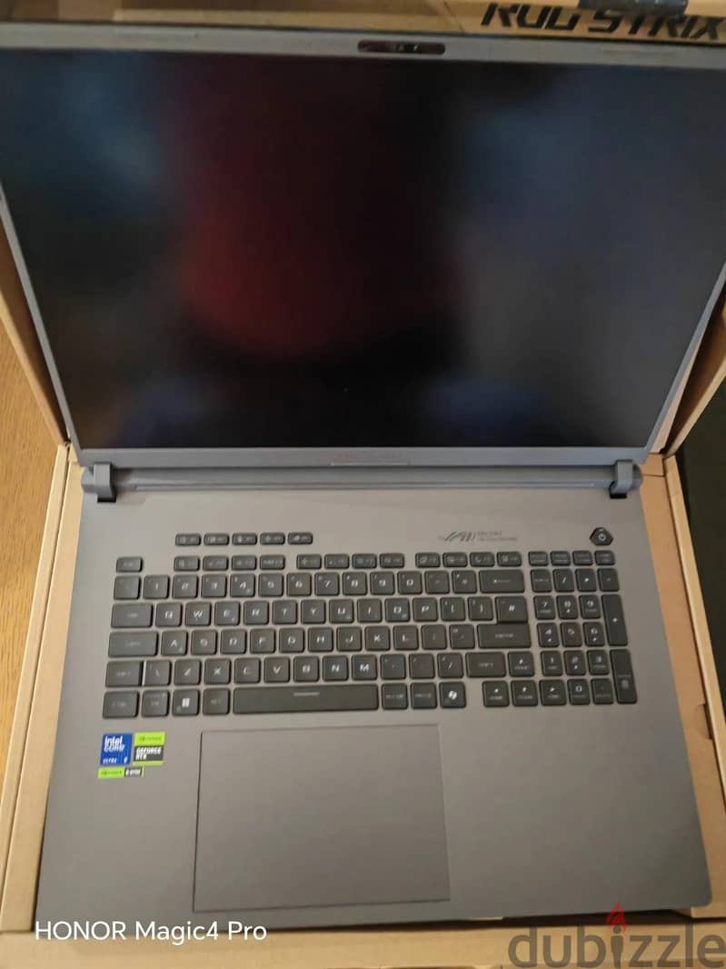Asus Rog Strix G18 RTX 5080 16gb Graphic, 32GB Ram 2TB SSD 18" Laptop 6
