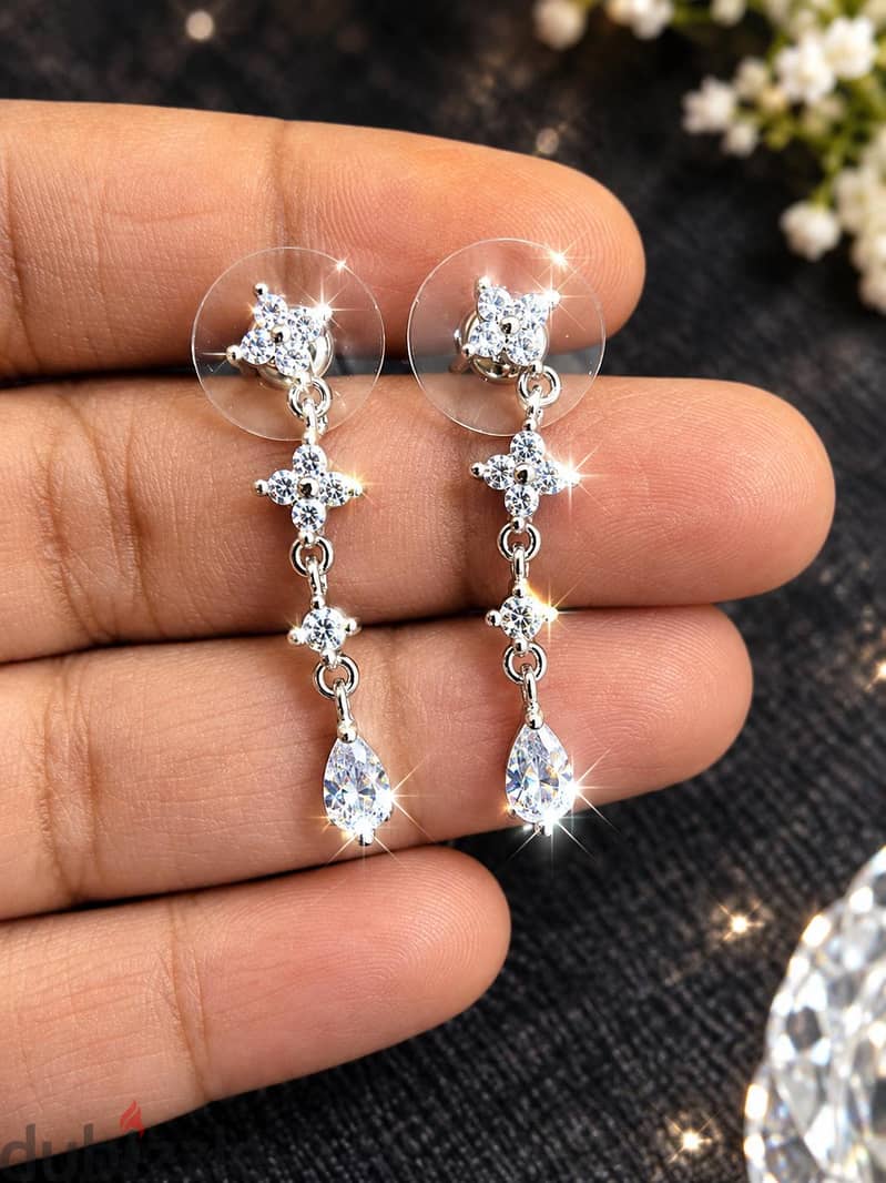 Title:  Elegant Silver Crystal Drop Earrings – Sparkling Jewellery 1