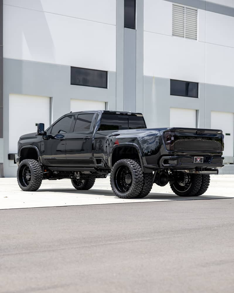 Chevrolet Silverado 2026 سيلفرادو 2500HD 10