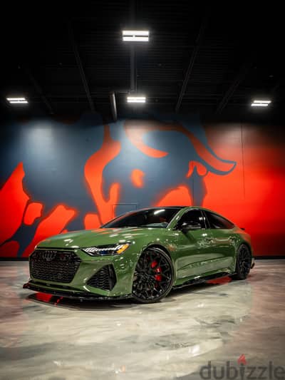 Audi R8 2023 أداء R8 V10