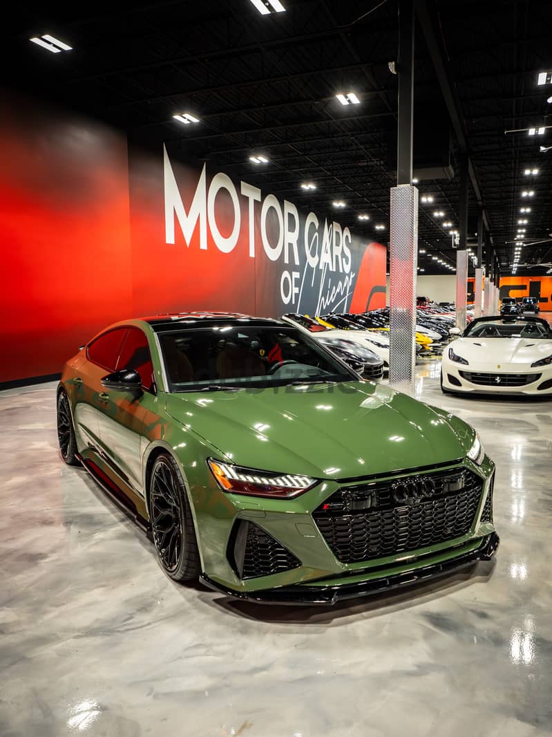 Audi R8 2023 أداء R8 V10 3