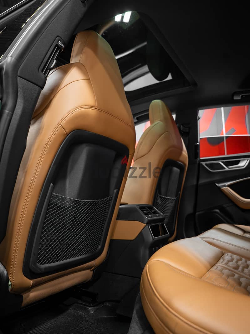 Audi R8 2023 أداء R8 V10 10