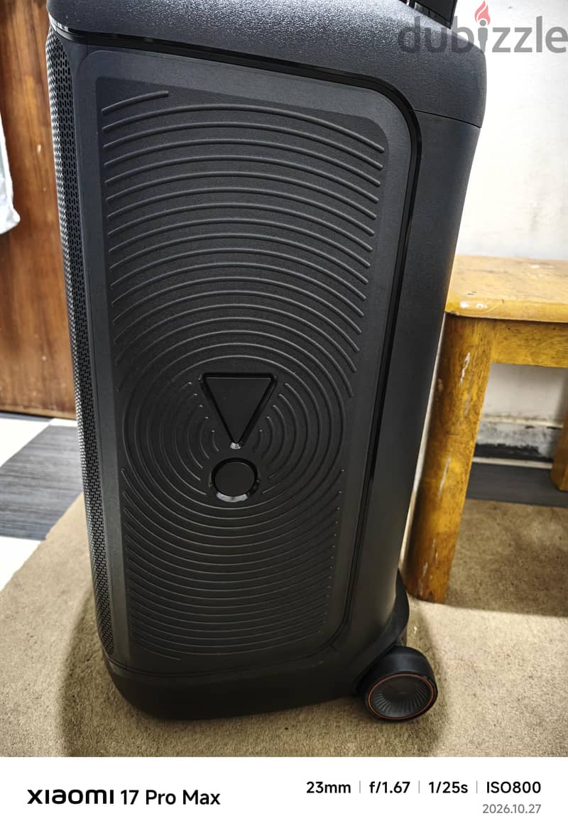 سماعه JBL بارتي بوكس 520 استخدام شهر مع الحامل والكرتون والشاحن 5
