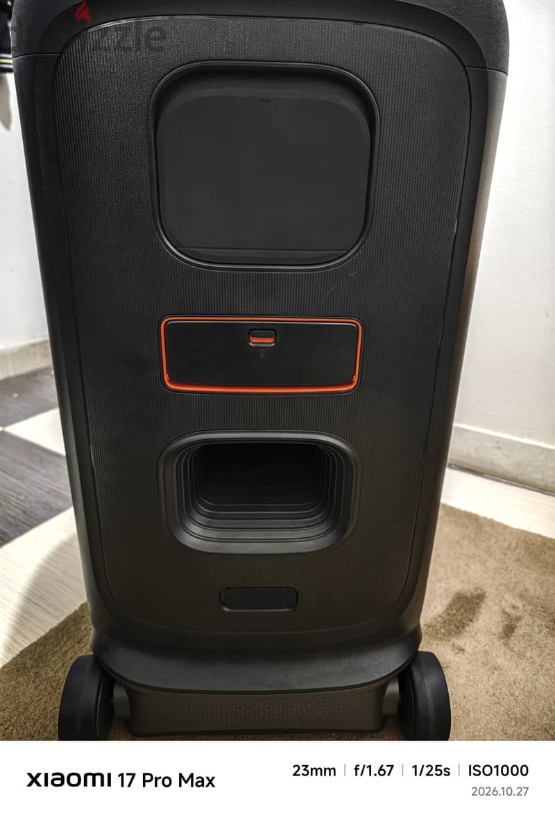 سماعه JBL بارتي بوكس 520 استخدام شهر مع الحامل والكرتون والشاحن 4