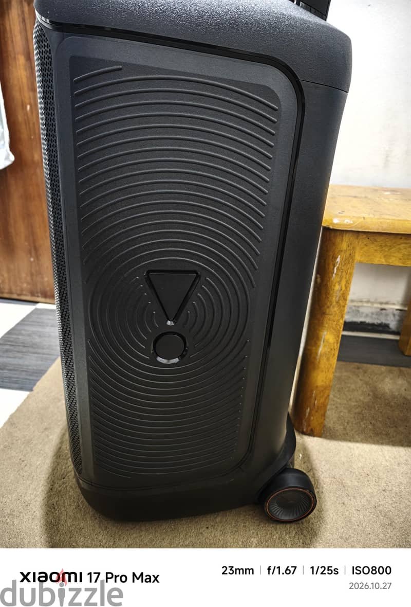 سماعه JBL بارتي بوكس 520 استخدام شهر مع الحامل والكرتون والشاحن 5