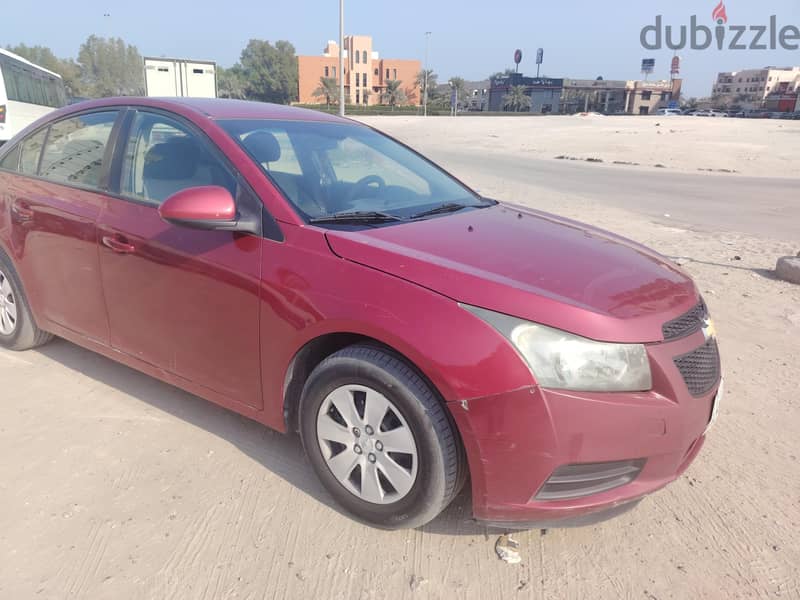 Chevrolet Cruze 2010, engine, gear Ac are fine 4