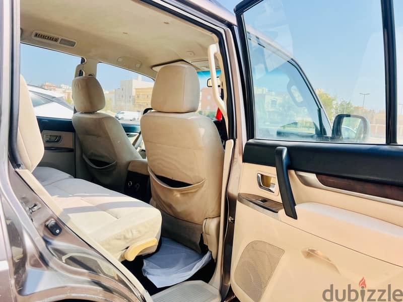 Mitsubishi Pajero 2013 6