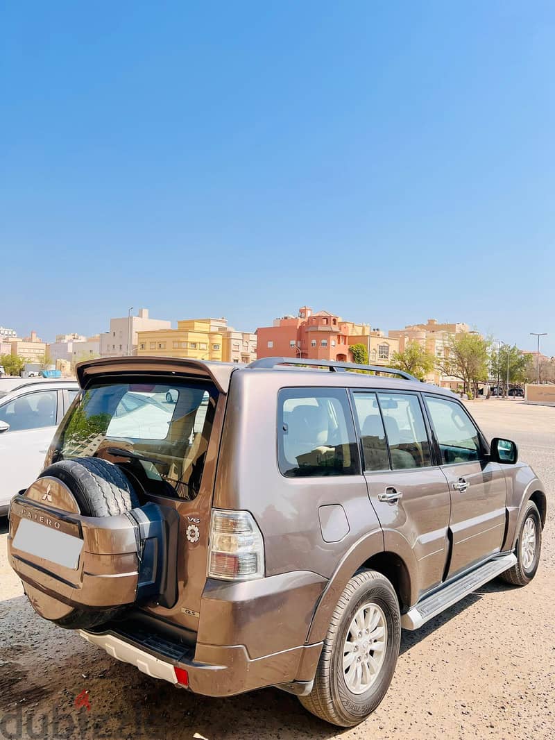 Mitsubishi Pajero 2013 7