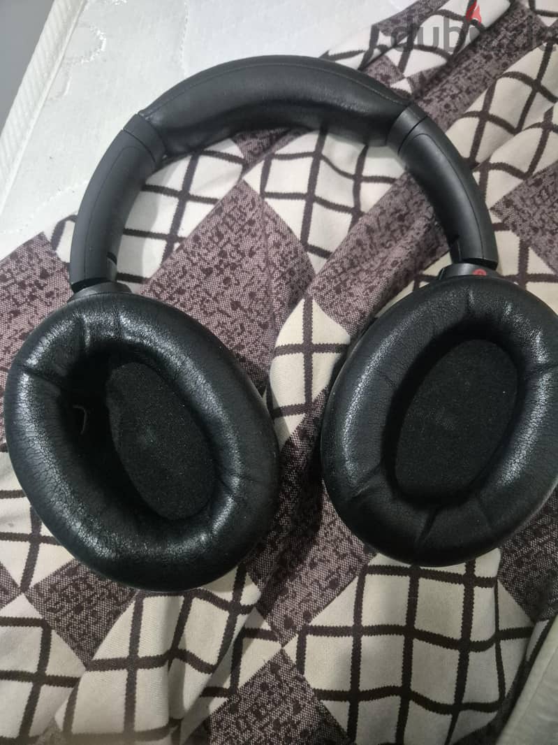 sony 1000x4 overhead headphone available 3