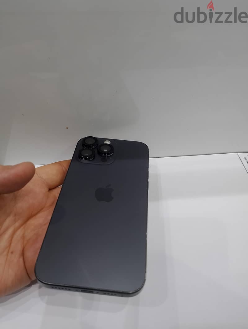 آبل - آيفون 16 برو ماكس 3