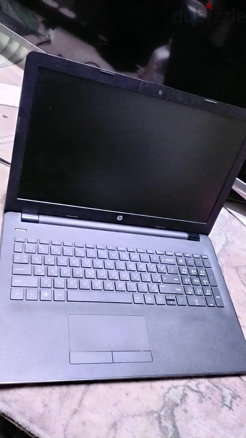laptop core i3 5 generation ram 4 GB hard 509 GB good condition 5