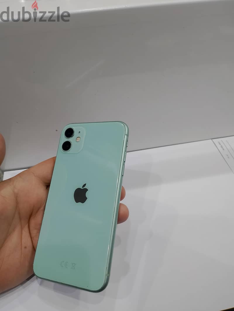 iPhone 11 GB 128. 1