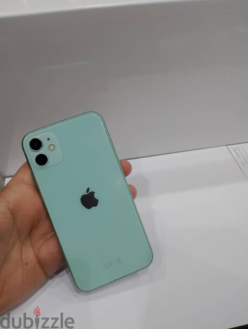 iPhone 11 GB 128. 2