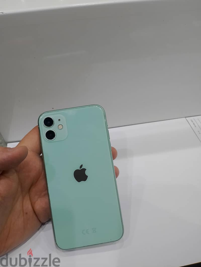 iPhone 11 GB 128. 3