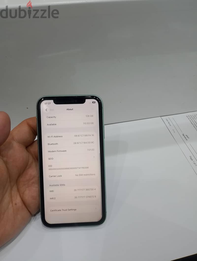 iPhone 11 GB 128. 7