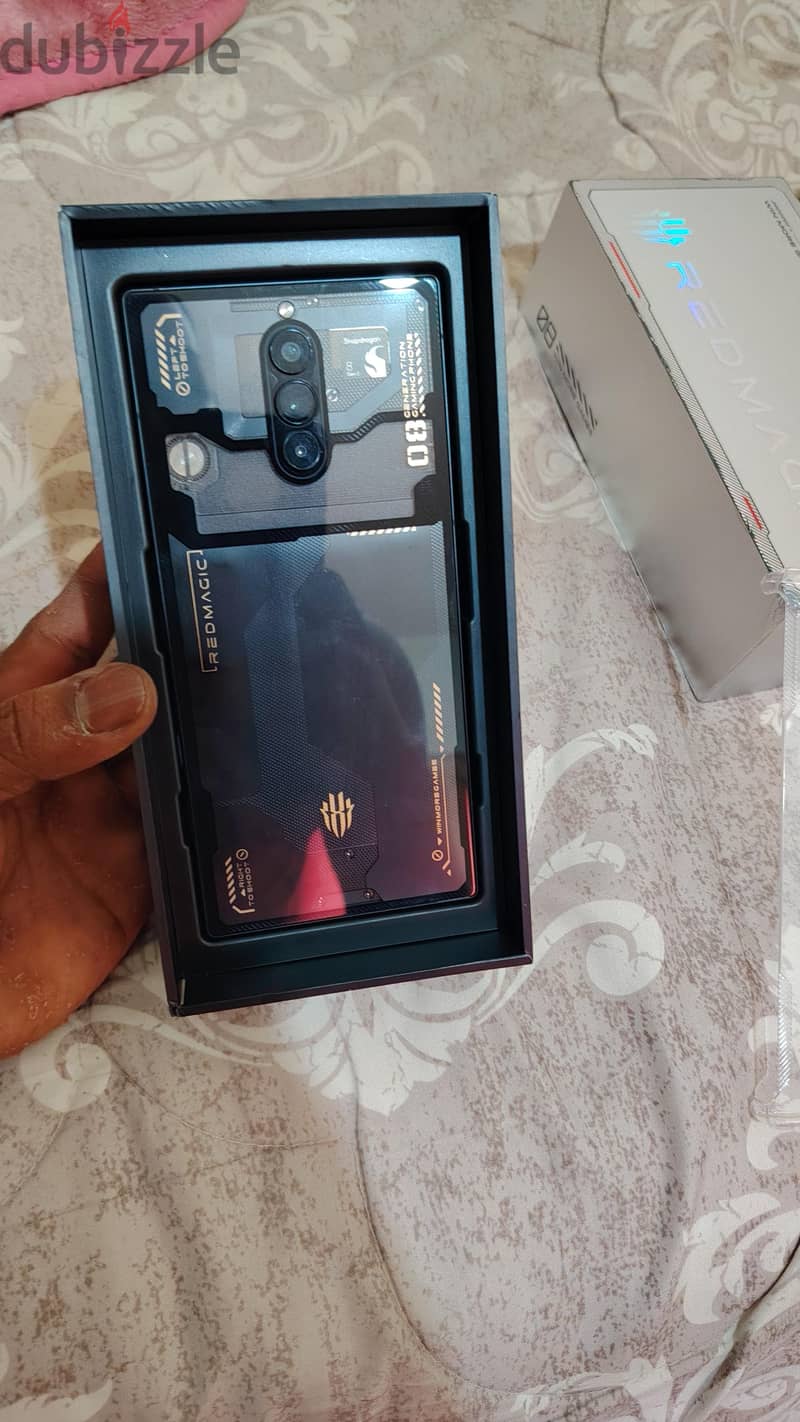 Redmagic 8 pro 16+12 / 512 1