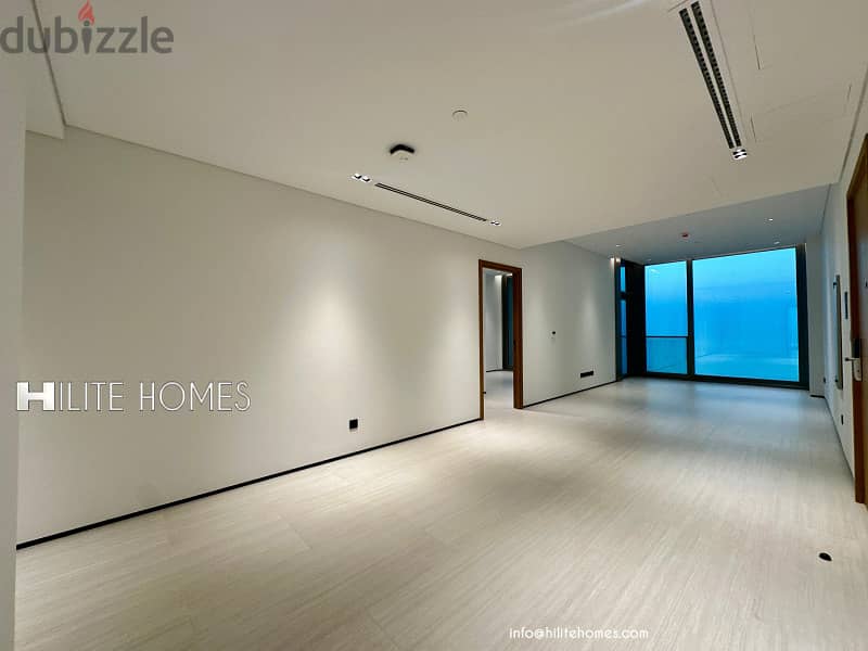 Stunning Three-Bedroom Sea View Apartment for Rent in Daiya 13