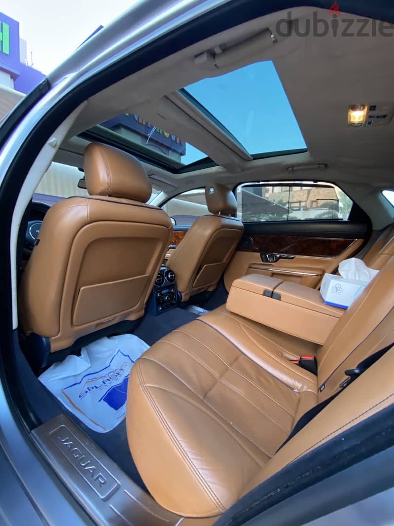 Jaguar XJ 2014 12