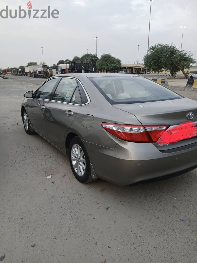 Toyota Camry 2017 1