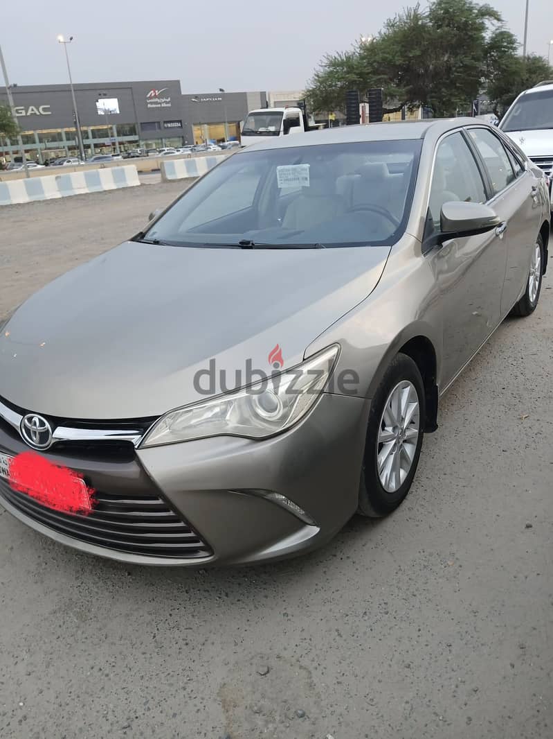 Toyota Camry 2017 4