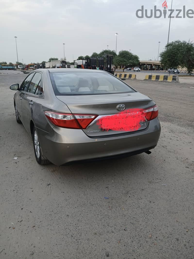 Toyota Camry 2017 5