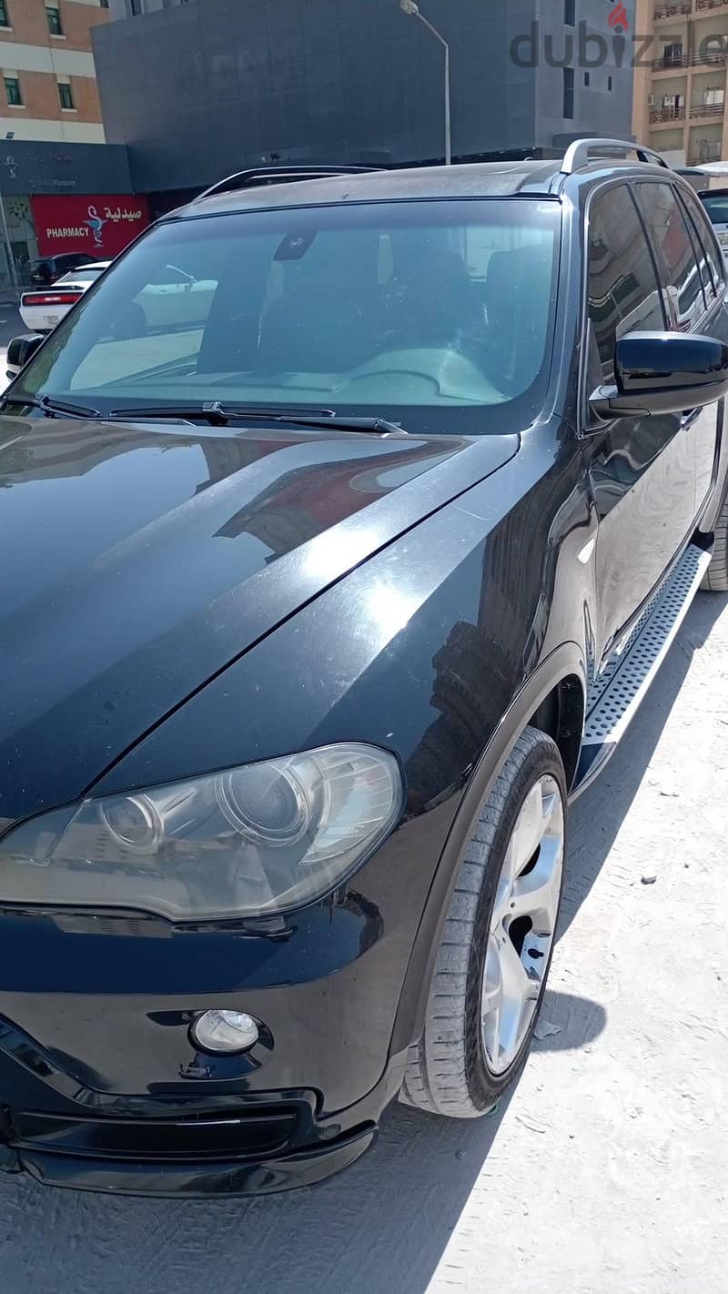 BMW X5 2008 1